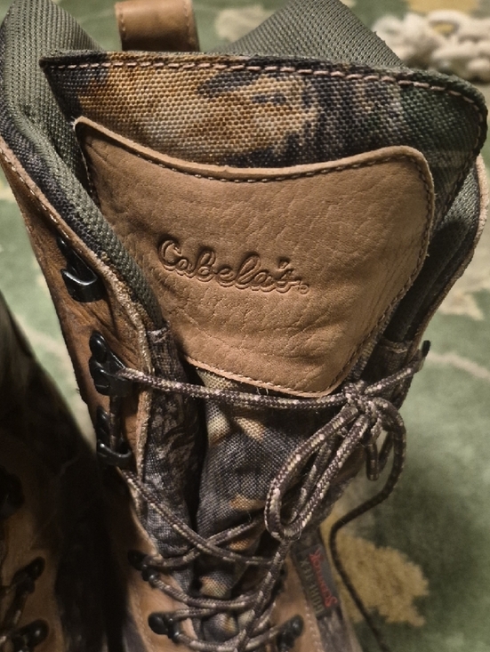 Cabela\'s Men\'s Realtree Camo Hunting Boots with Brown Accents main image 5